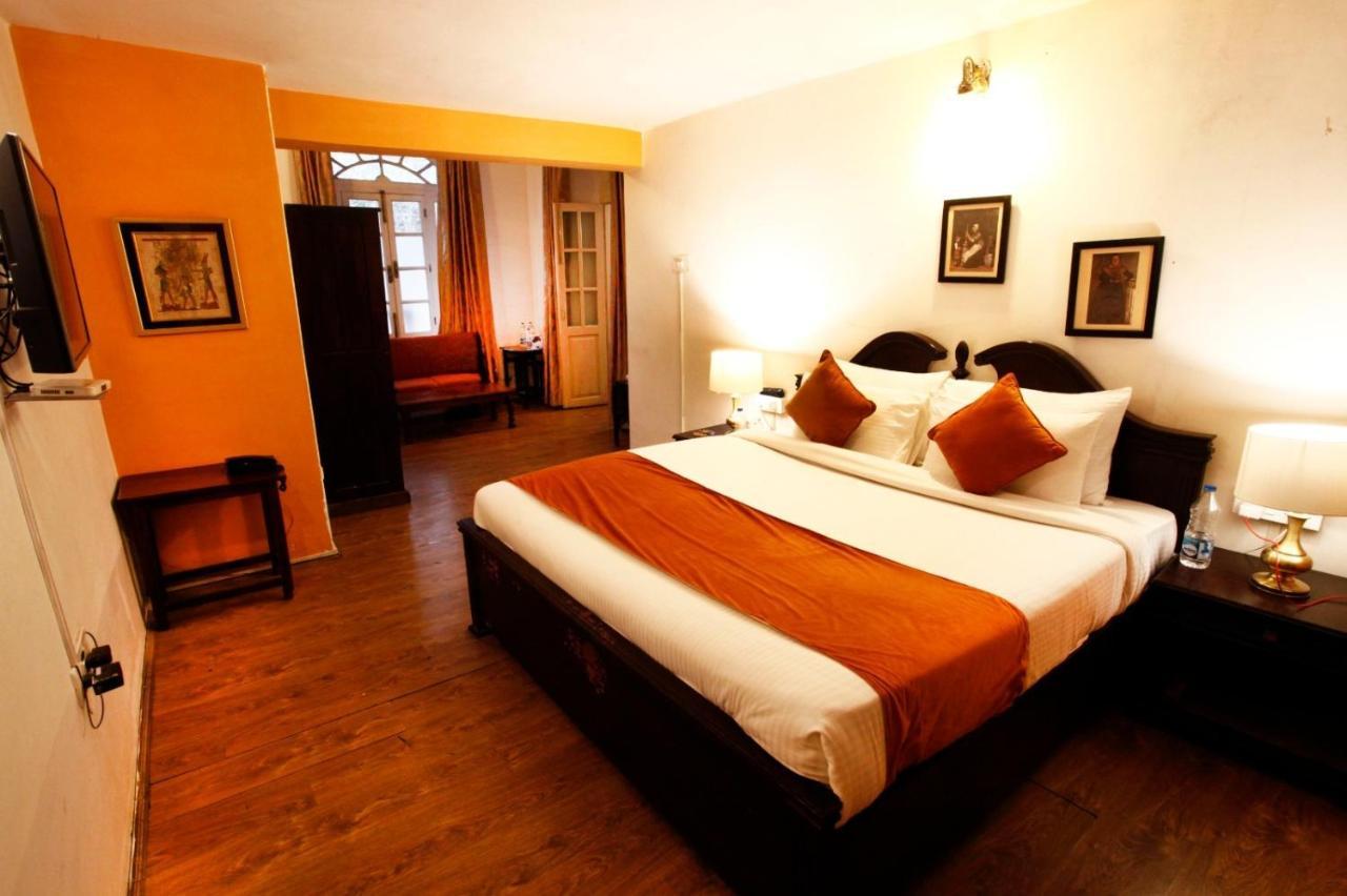 The Palace Belvedere Walkable Distance From Mall Road Nainital Extérieur photo
