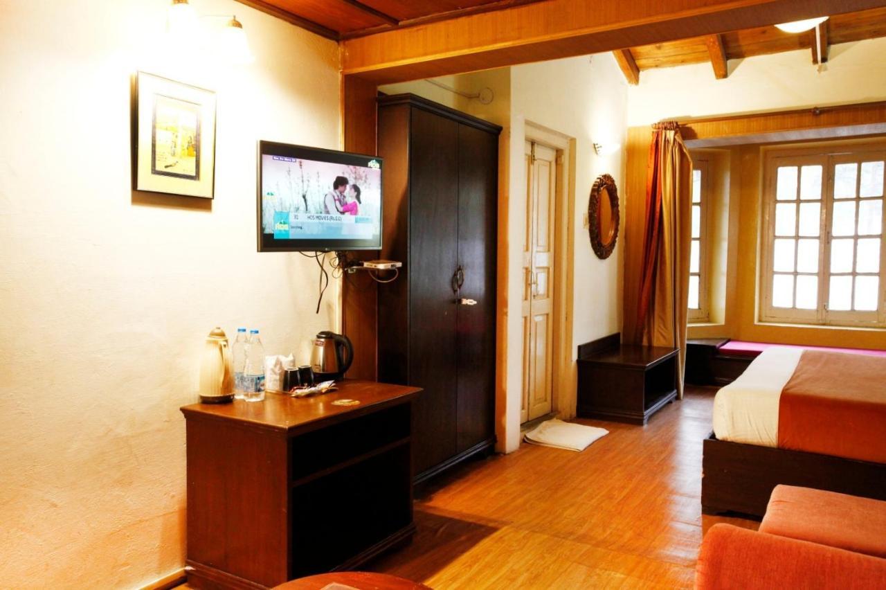 The Palace Belvedere Walkable Distance From Mall Road Nainital Extérieur photo