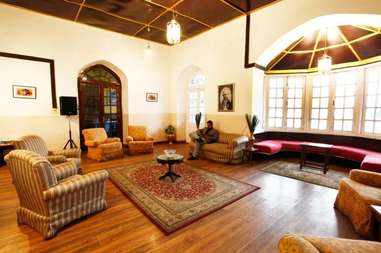 The Palace Belvedere Walkable Distance From Mall Road Nainital Extérieur photo